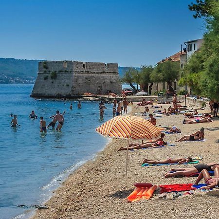 Apartment Near Beach With Free Parking Kastela Exterior photo